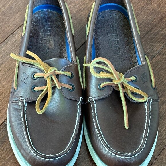 Men's Sperry Brown and White Boat Shoes, Classic Size 10 Wide, Leather, Box incl - Picture 2 of 7